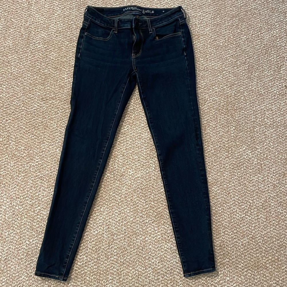 American Eagle Super Stretch Skinny Blue Jeans - Size 6 Long